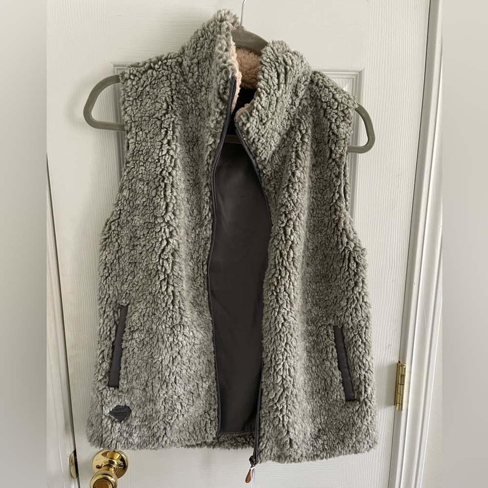 Simply Southern Sherpa Vest size small